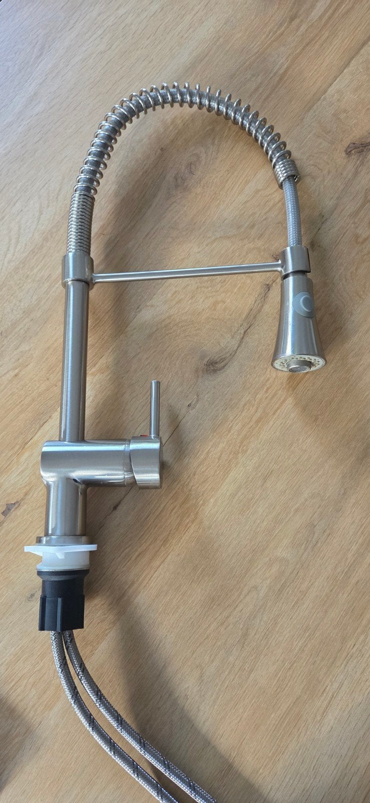 Keuken mengkraan met spiraalveer, Ophalen