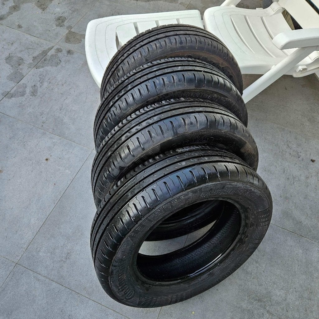 4 pneus d'été Continental ContiEcoContact 5 185/65 R15 88T, Autos : Pièces & Accessoires, Pneus & Jantes, 15 pouces, Véhicule de tourisme