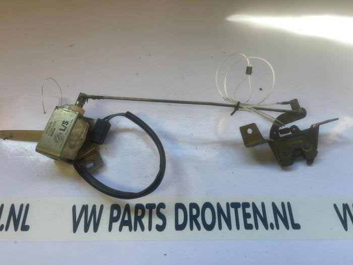 Cabriodak vergrendelslot van een Alfa Romeo Spider, Gebruikt, -, -, Ophalen of Verzenden