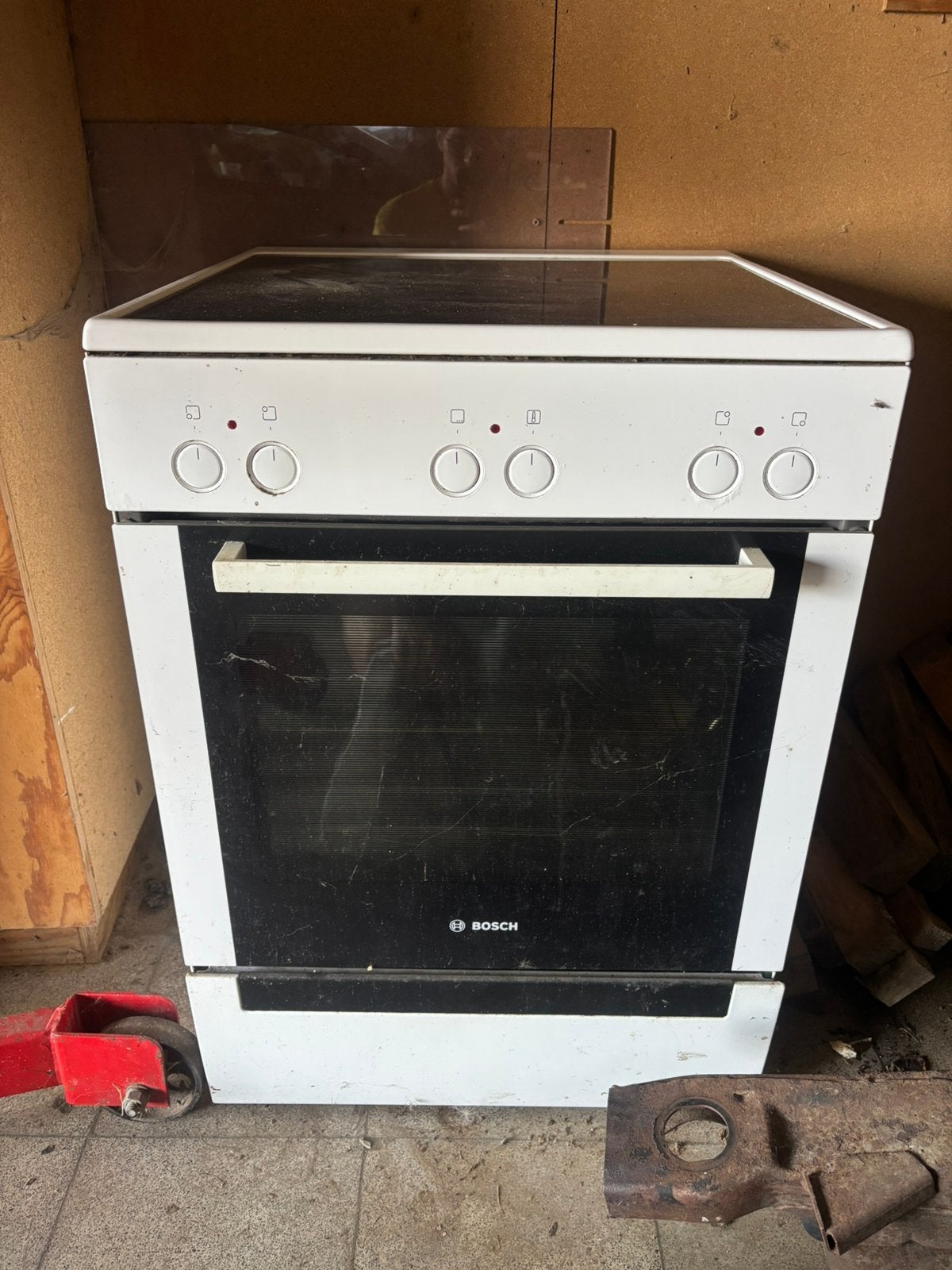 Keramisch foruis bosch, Elektronische apparatuur, Ophalen, Keramisch, 4 kookzones, Zo goed als nieuw