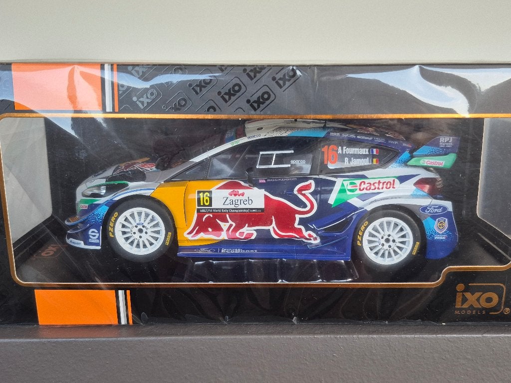 Ford puma wrc fourmaux 1/18 ixo, Ophalen, Zo goed als nieuw, Auto