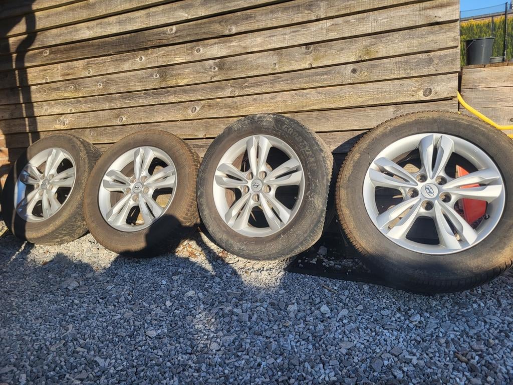 Jantes Hyundai 17', Autos : Pièces & Accessoires, Pneus & Jantes, Enlèvement, 17 pouces, Pneu(s)
