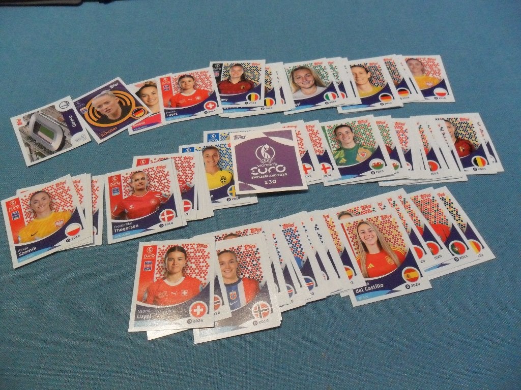 Stickers manquants topps Euro 2025 Women's 0,33 € le sticker, Enlèvement ou Envoi, Neuf, Affiche, Image ou Autocollant