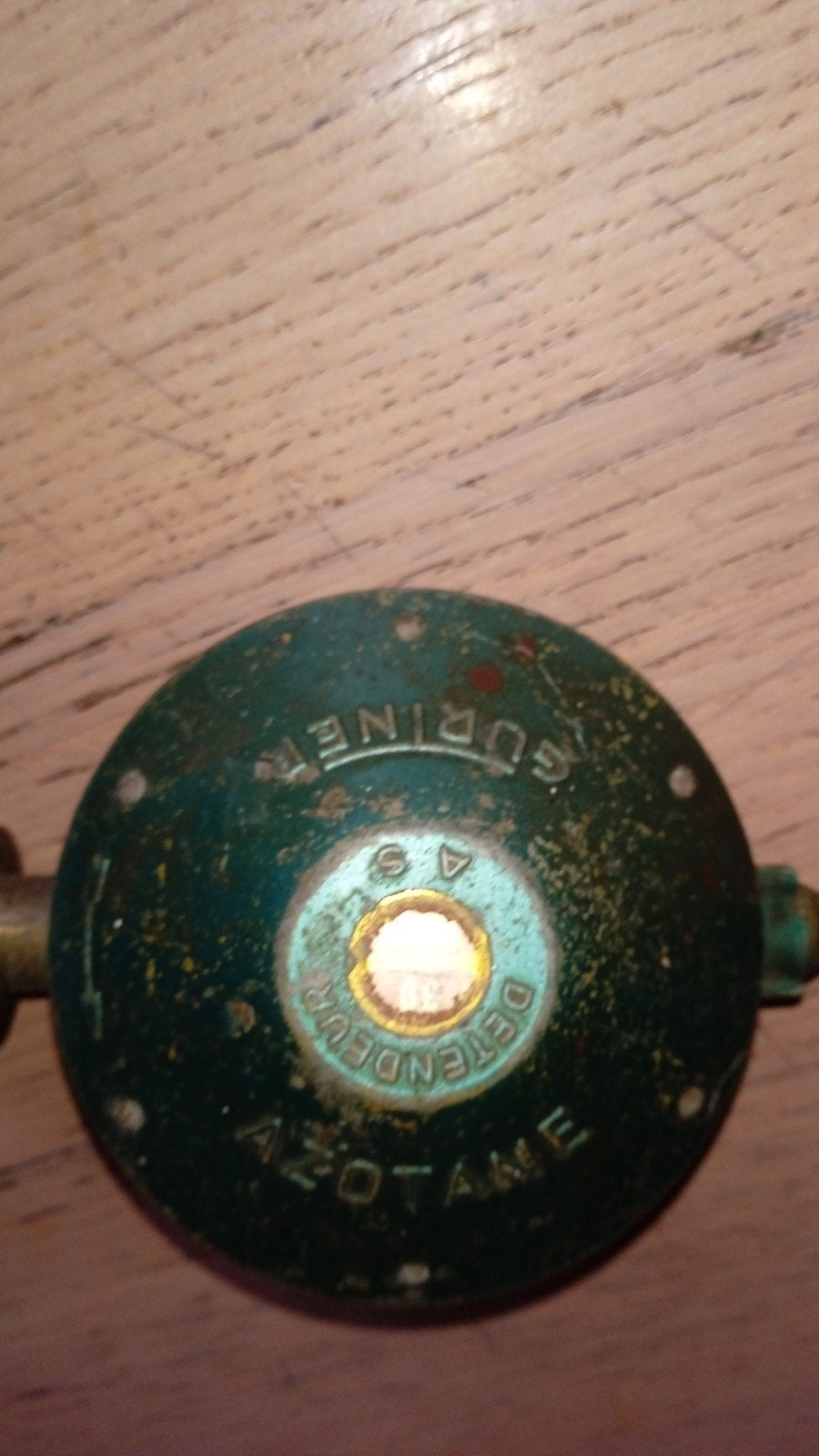 détendeur de gaz de qualité supérieure GURTNER, Enlèvement