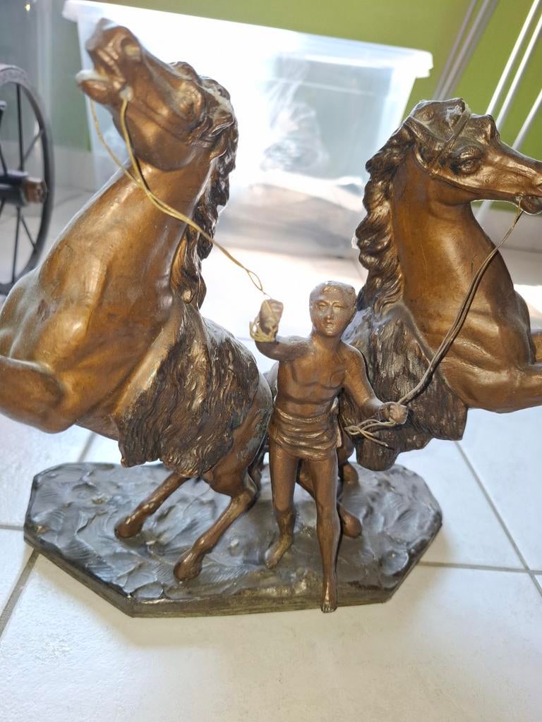 Stalknecht met 2 paarden, Ophalen