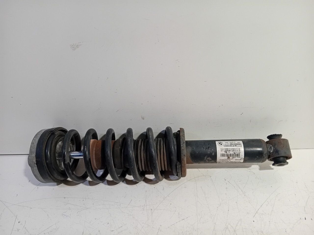 Schokbreker links achter BMW X3, Onderdelen@venauto.nl, Van der Ven Autorecycling B.V., Gebruikt, Ettenseweg 76, 4706 PB Roosendaal, The Netherlands