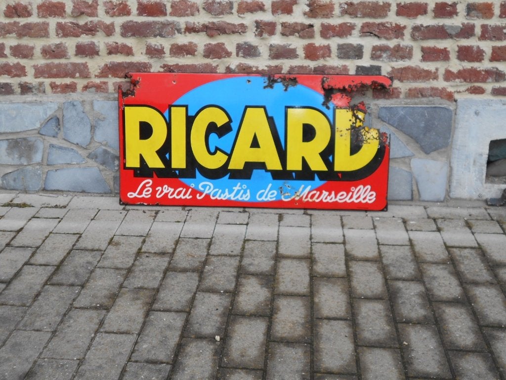 ricard :plaque émaillée le vrai pastis de Marseille(98x49cm), Enlèvement ou Envoi, Utilisé, Panneau publicitaire