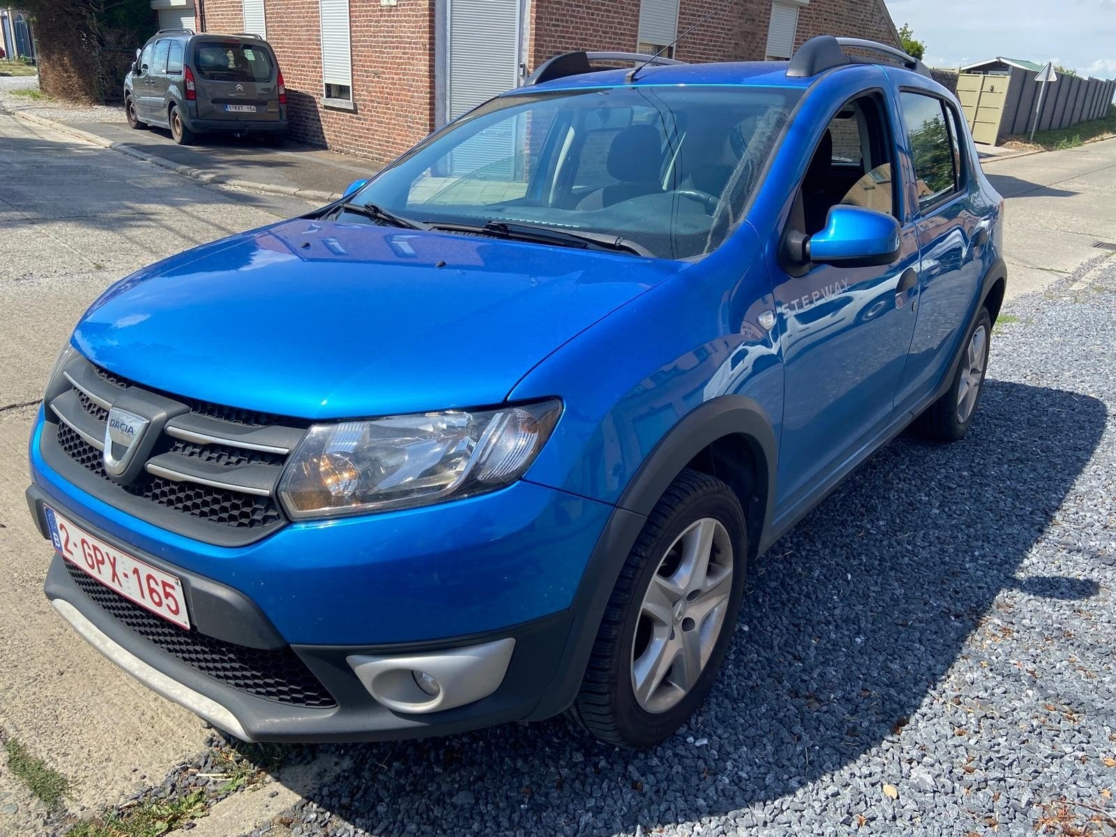 Dacia sandero 900 tce 66 kws 90 ch état impeccable, Auto's, Dacia, Voorwielaandrijving, Euro 5, Blauw, Particulier