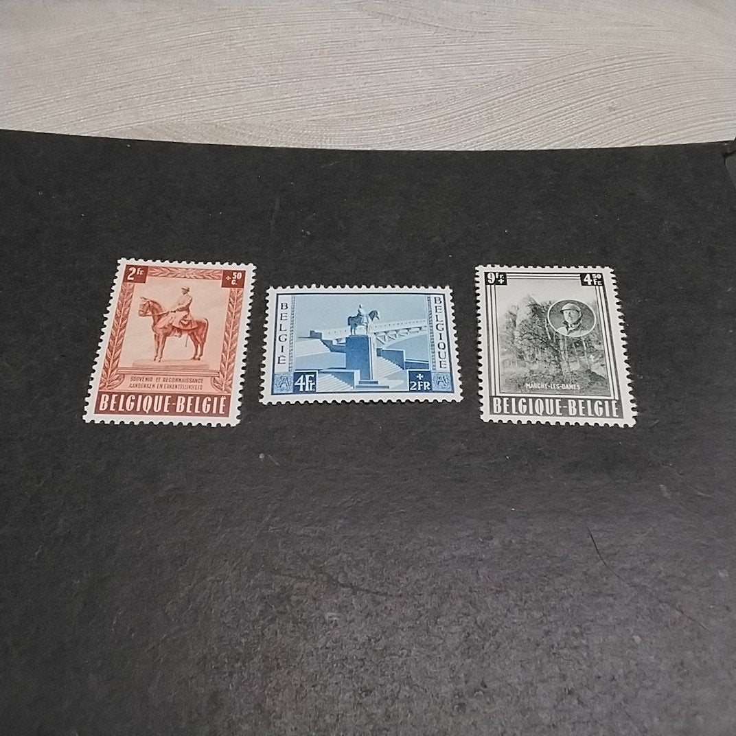 BELGIE 938/940 scharnier met cote 33,50 €, Ophalen of Verzenden