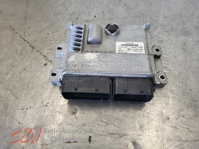 Computer Motormanagement van een Opel Vivaro, Gebruikt, -, -, Opel