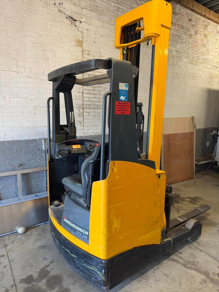 Jungheinrich reachtruck heftruck, Zakelijke goederen, Machines en Bouw | Heftrucks en Intern transport, Ophalen, Heftruck