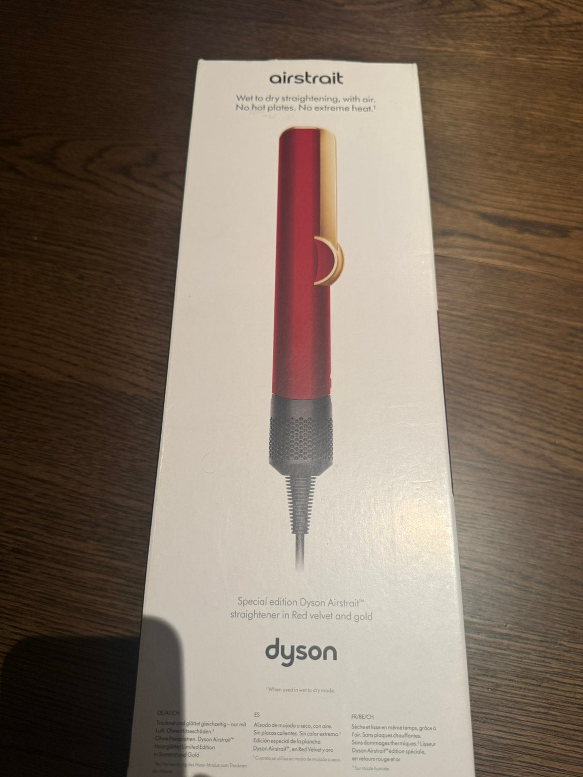 Dyson Airstrait - Red Velvet - Stijltang - Nieuwstaat, Handtassen en Accessoires, Uiterlijk | Haarverzorging, Ophalen of Verzenden