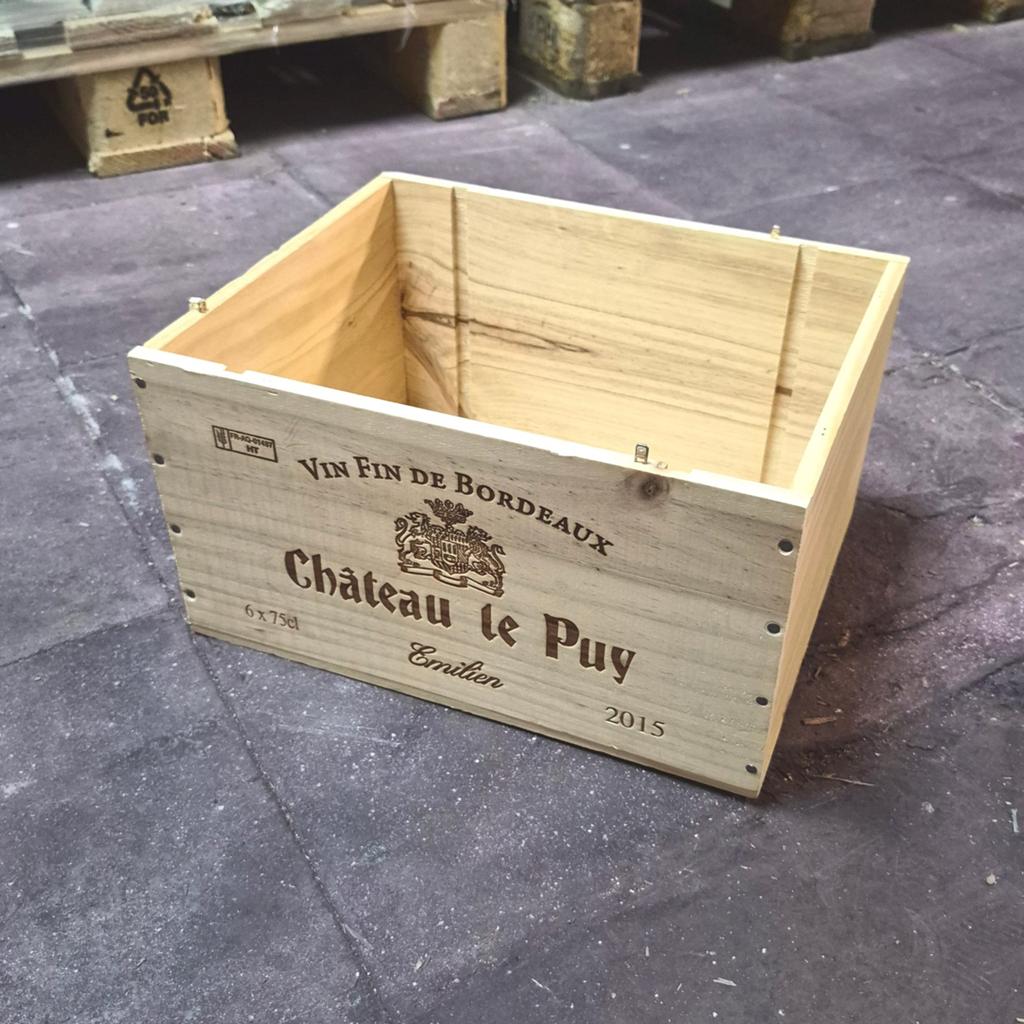 Lot Caisses en bois de vin vides - Château le Puy 2015, Huis en Inrichting, Woonaccessoires | Kisten, Ophalen