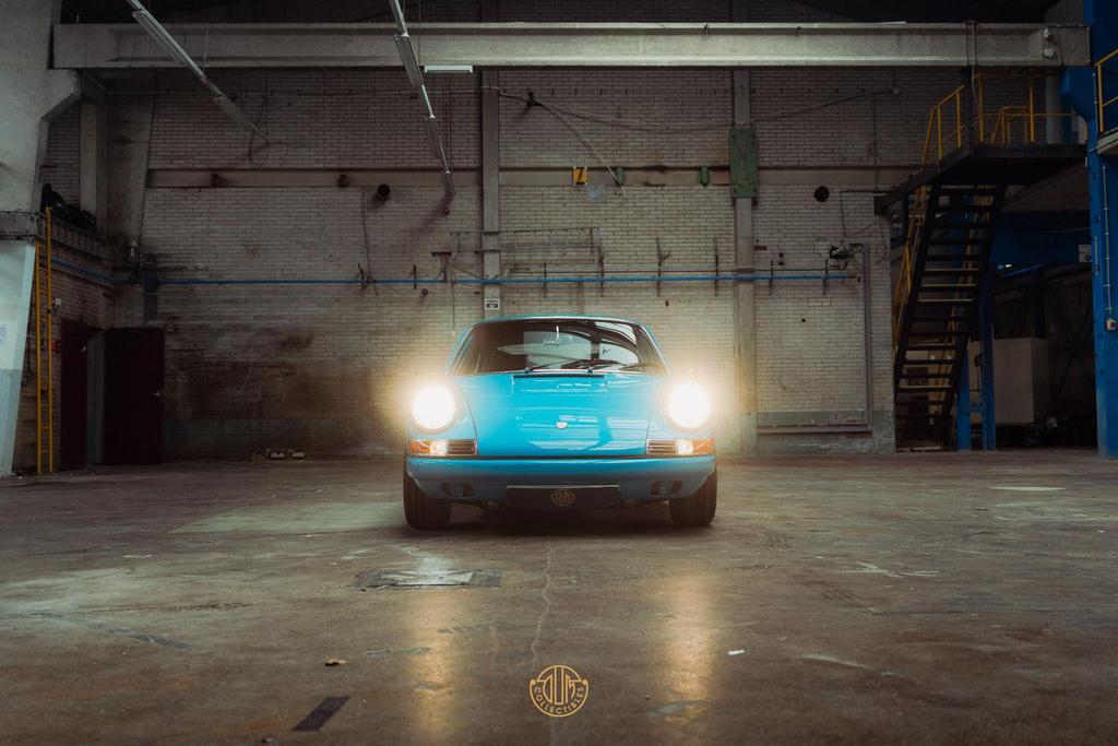 Porsche 911 Urmodell S Restomod, Auto's, Zwart, Blauw, Handgeschakeld, Coupé