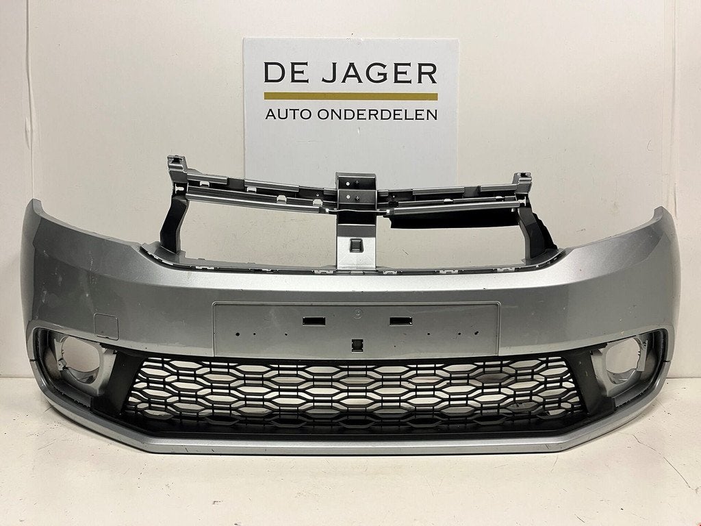 DACIA SANDERO 2 FACELIFT VOORBUMPER BUMPER 620123900R 2017-, Auto-onderdelen, Dacia, Gebruikt, Voor, Automobile-Dacia SA