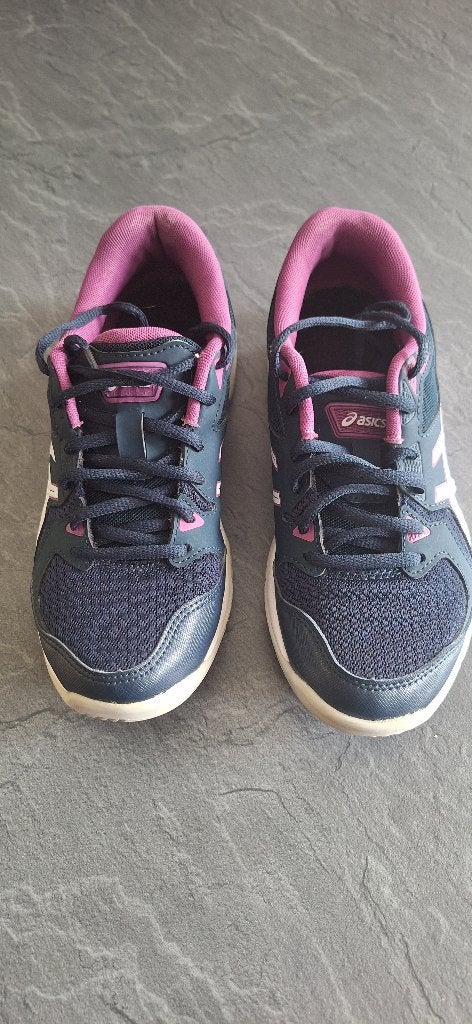 ASICS sportschoenen 37, Sport en Fitness, Loopsport en Atletiek, Ophalen, Asics