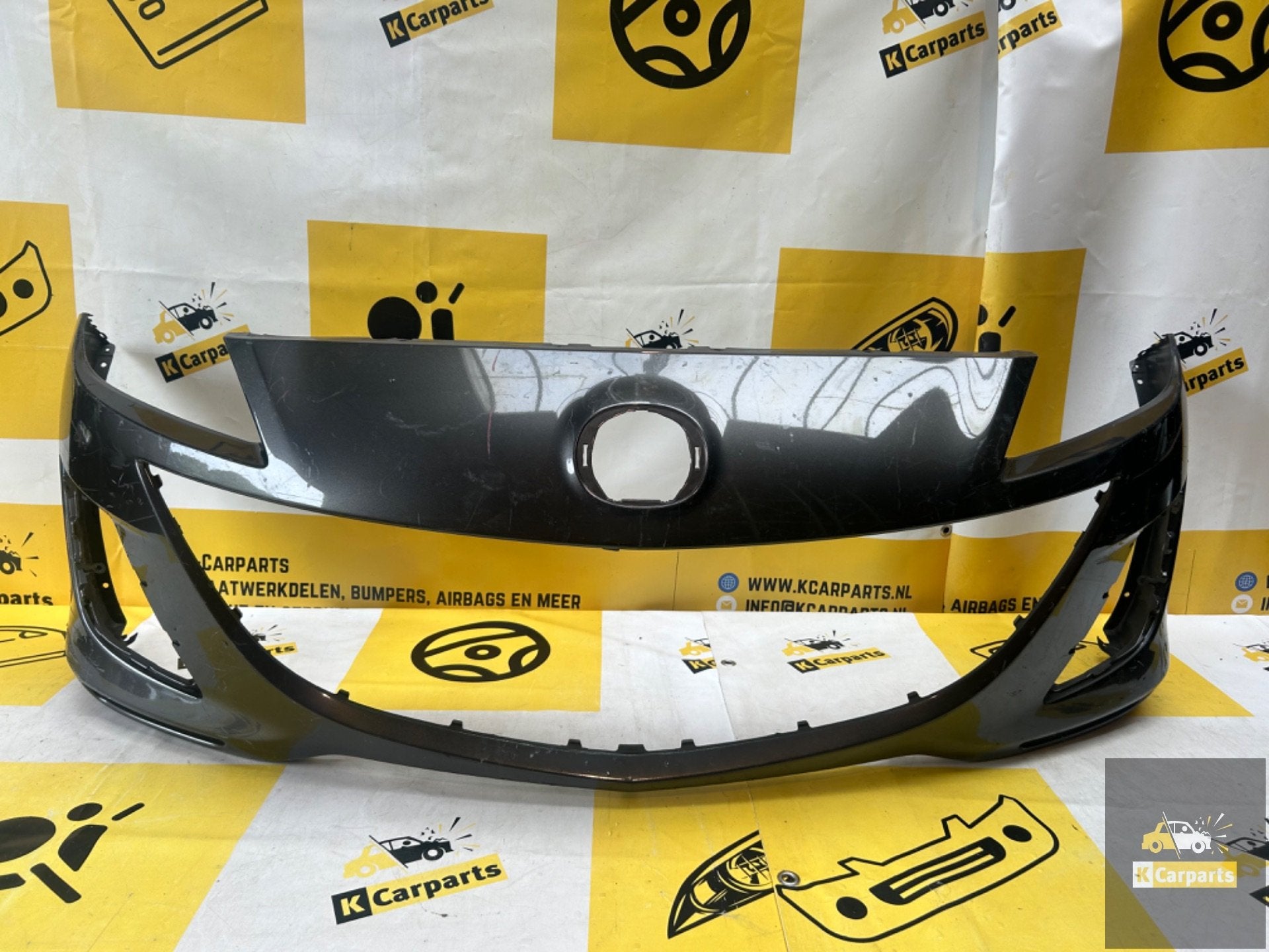 Voorbumper Mazda 3 k3006 origineel bumper, Info@fabrikant.eu, Mazda, Bumper, Fabrikant BV