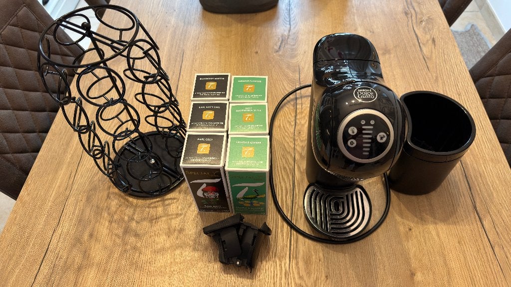 dolce gusto nieuwstaat, Réservoir d'eau amovible, Dosettes et capsules de café, Comme neuf, 4 à 10 tasses