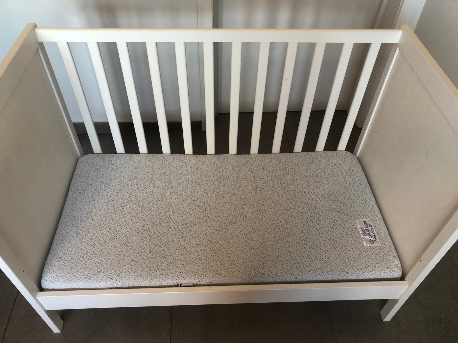 Iit IKEA blanc, Enlèvement, Utilisé