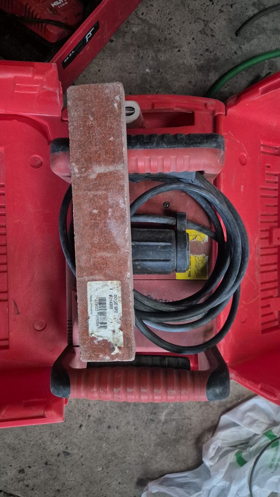 Hilti sleuvenslijper DC SE 20, Bricolage & Construction, Enlèvement