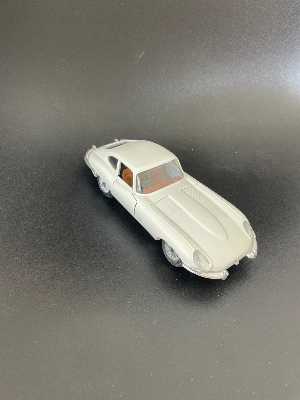 Modèle de voiture Jaguar E, Hobby & Loisirs créatifs, Enlèvement ou Envoi, Comme neuf