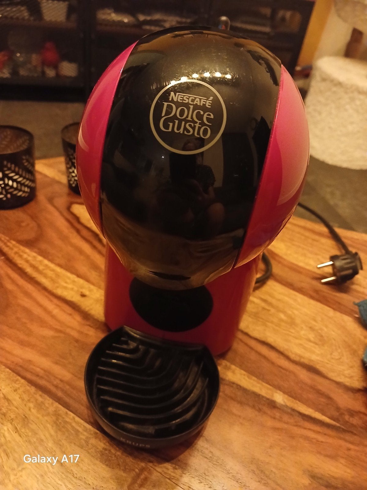 Nescafé Dolce Gusto Piccolo (Krups) – Rood
Nescafé Dol, Ophalen, Koffiemachine