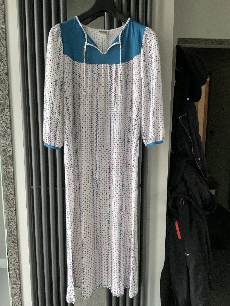 Lange slaapkleedjes,, Kleding | Dames, Ondergoed en Lingerie, Ophalen of Verzenden, Blauw