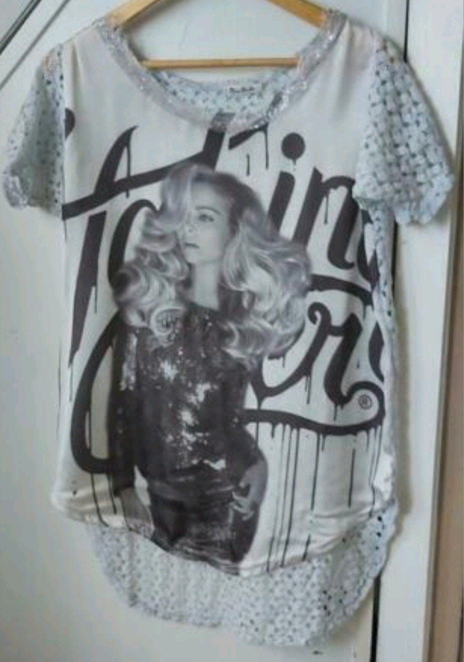 Prachtig stretch T-shirt large met pailletten., Made in Italy, Maat 42/44 (L), Ophalen of Verzenden, Zo goed als nieuw