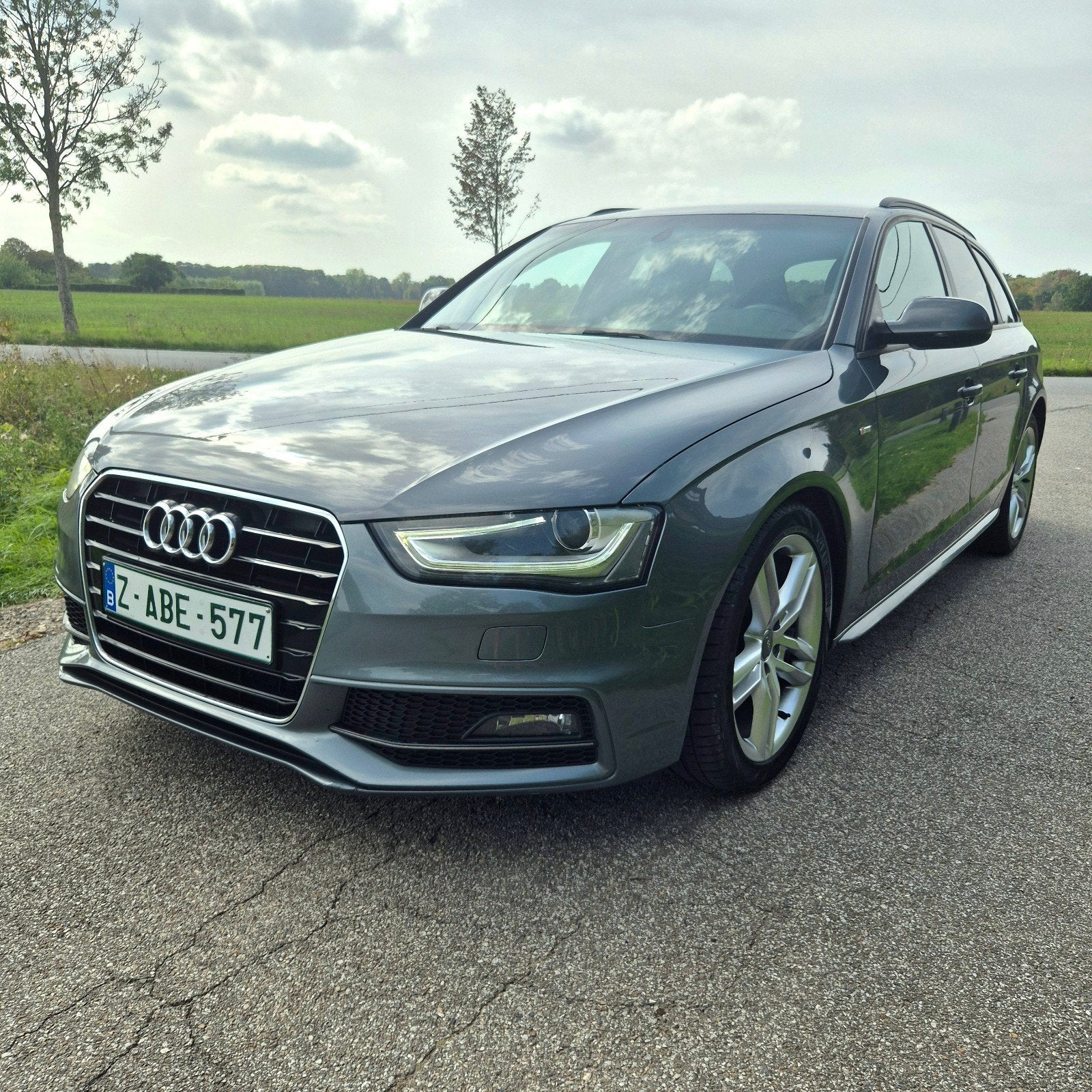AUDI A4 S-LINE | EURO 6 | OPTION COMPLÈTE, Autos, Entreprise, Boîte manuelle, Noir, 5 portes