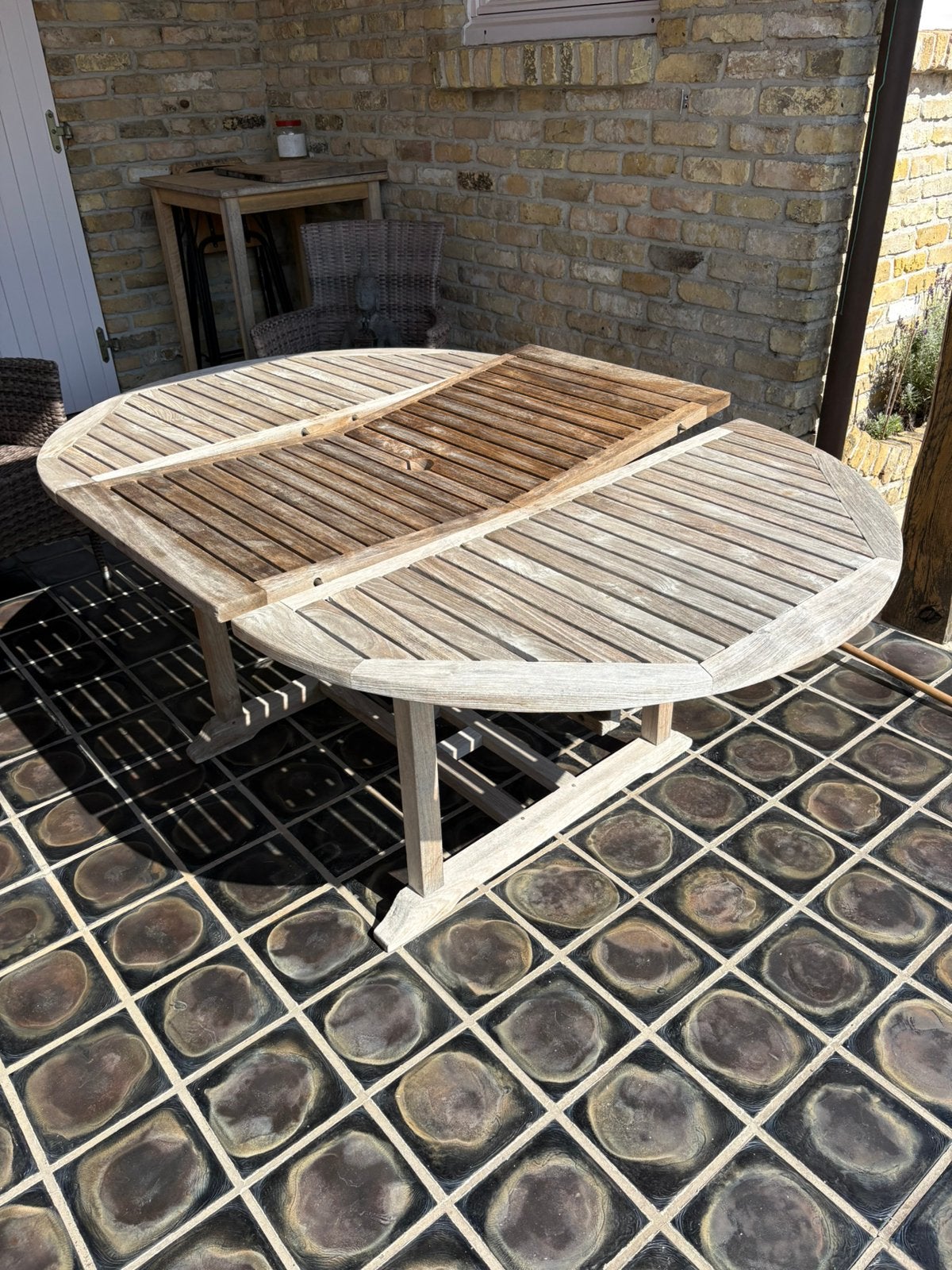 Zeer stevige terras tafel in teak verlengbaar, Ophalen, Gebruikt, Eettafel, 6 zitplaatsen