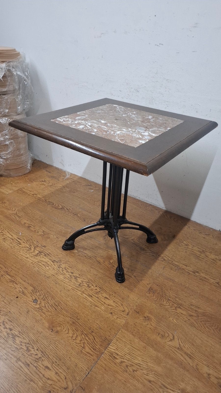 9 horeca HUTTEN 70x70 eiken natuursteen inleg tafels bistro, Vierkant, Zo goed als nieuw, 60 cm of meer, Hout