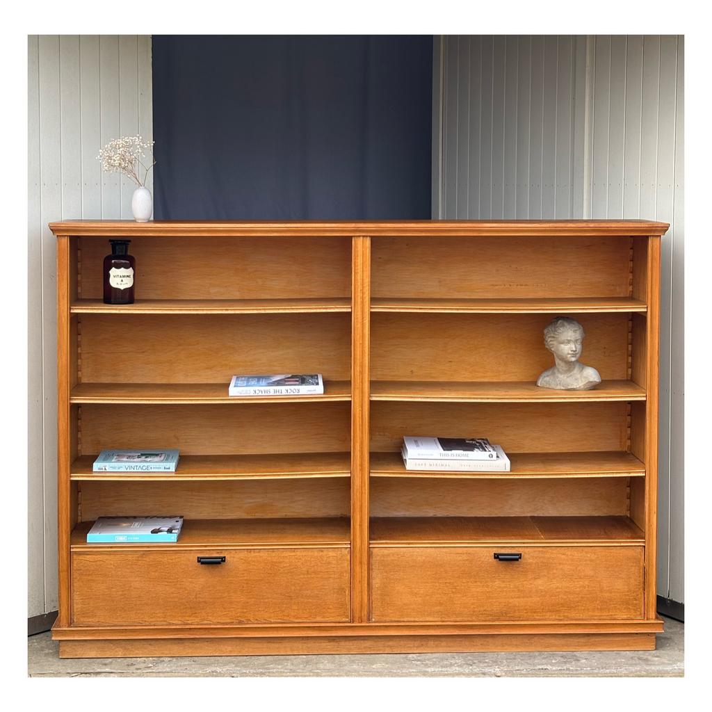 Vintage XL Library Cabinet | Boekenkast, Antiek en Kunst, Antiek | Meubels | Kasten, Ophalen of Verzenden
