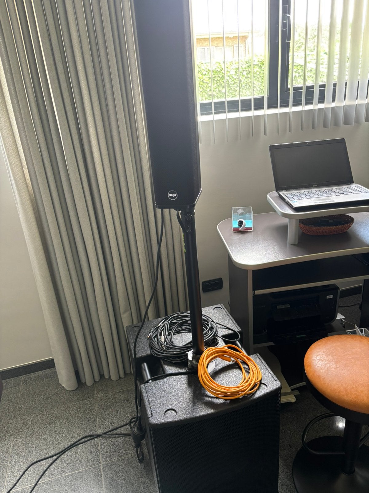 MH8.15-System - 2xM8 + 2xHFA115s speaker system, Audio, Tv en Foto, Luidsprekerboxen, Zo goed als nieuw, Ophalen of Verzenden