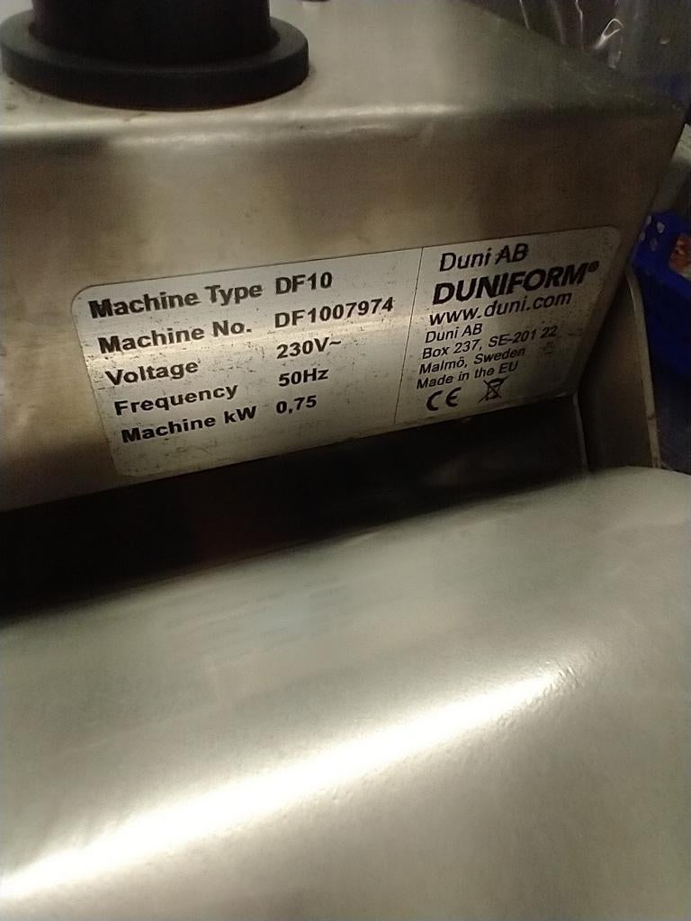 Duniform DF10, Zakelijke goederen, Ophalen