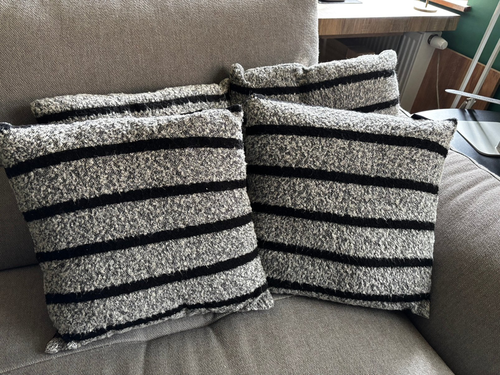 4 Coussins de salon de marque Kaat, Housse amovible, Coussin décoratif, Gris, Carré