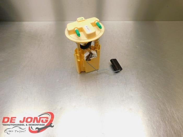 Pompe carburant électrique d'un Renault Clio, Renault, -, 3 mois de garantie, Utilisé