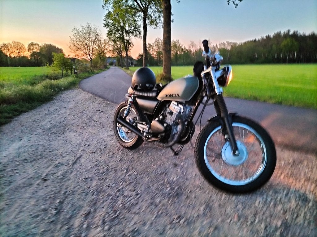 Honda CM 125, Motos, Occasion, Permis Moto A1 minimum, 2 cylindres, Particulier