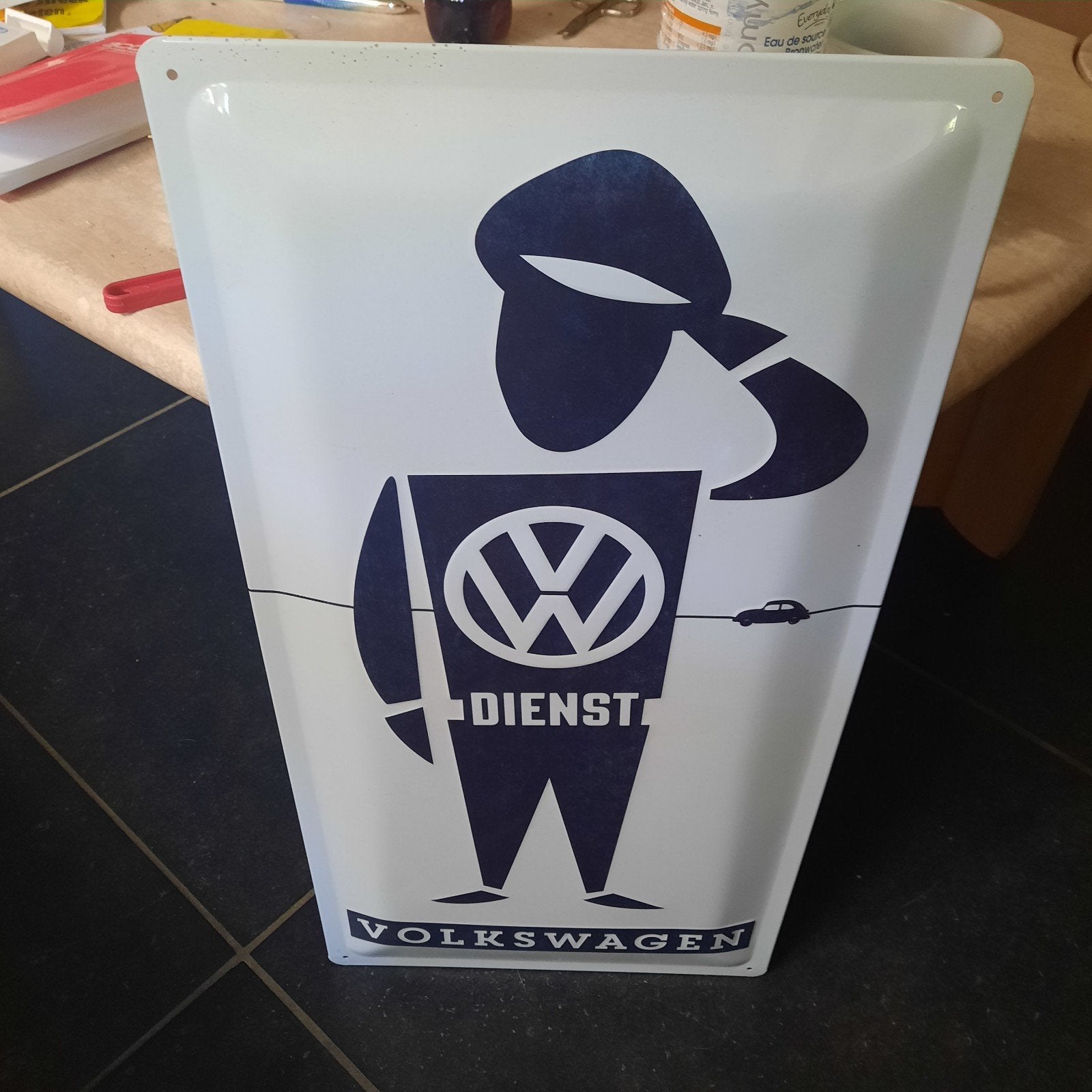 Service Volkswagen (V.W.). 25 cm x 50 cm. 25 euros., Enlèvement ou Envoi
