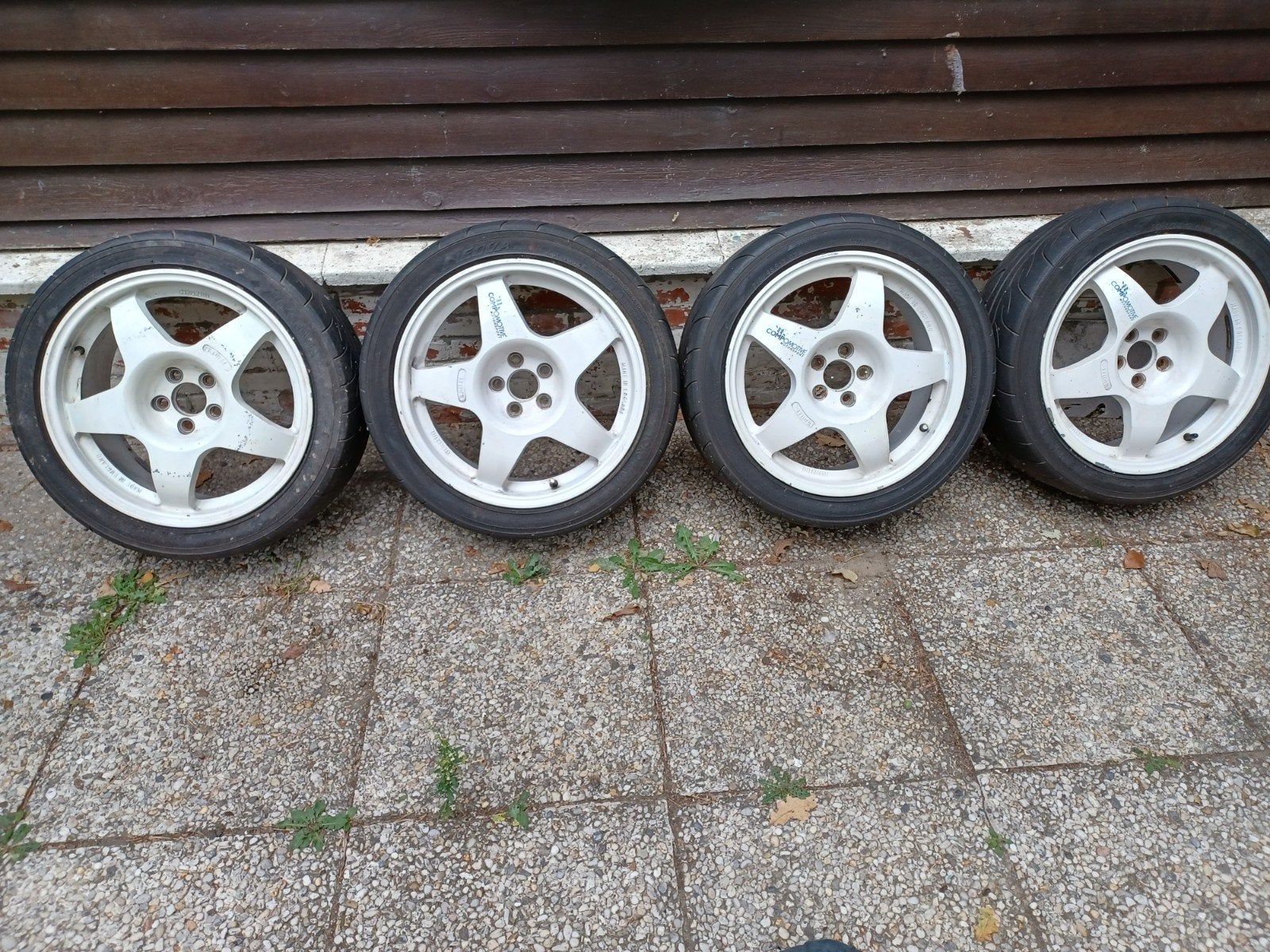 Compomotive 5x100  17inch, Autos : Pièces & Accessoires, Pneus & Jantes, Pneus et Jantes, Véhicule de tourisme, Pneus été, 17 pouces