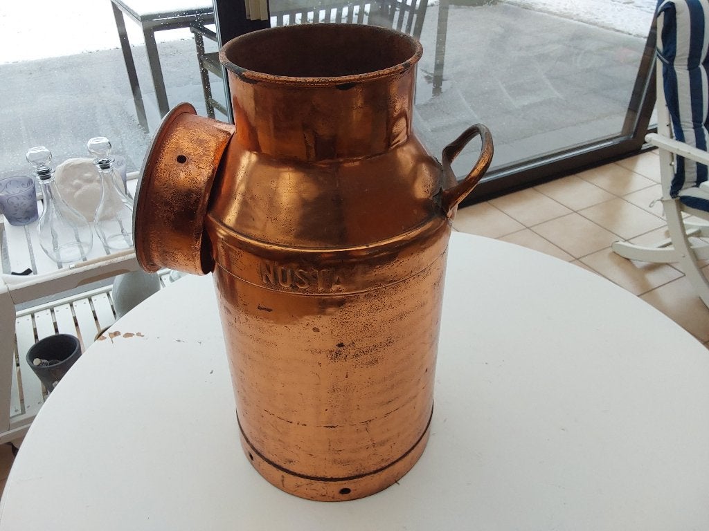 Pot à lait en cuivre, Enlèvement, Cuivre