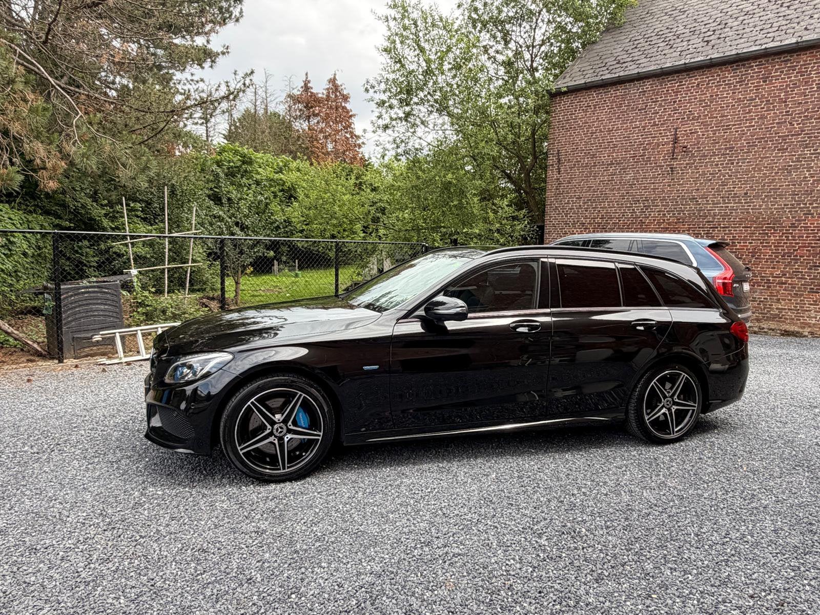Ensemble AMG de la Mercedes-Benz C350e 2017, Euro 6, Entretenue par le concessionnaire, Noir, Automatique