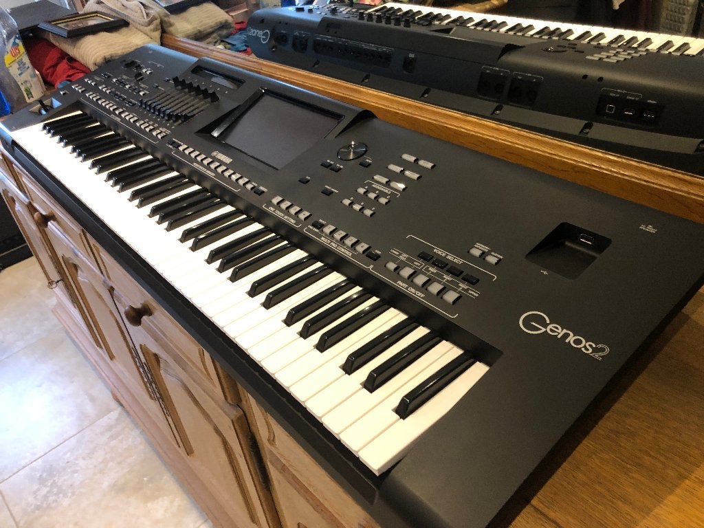 Yamaha Genos 2, Muziek en Instrumenten, Ophalen, Zo goed als nieuw, 76 toetsen, Yamaha