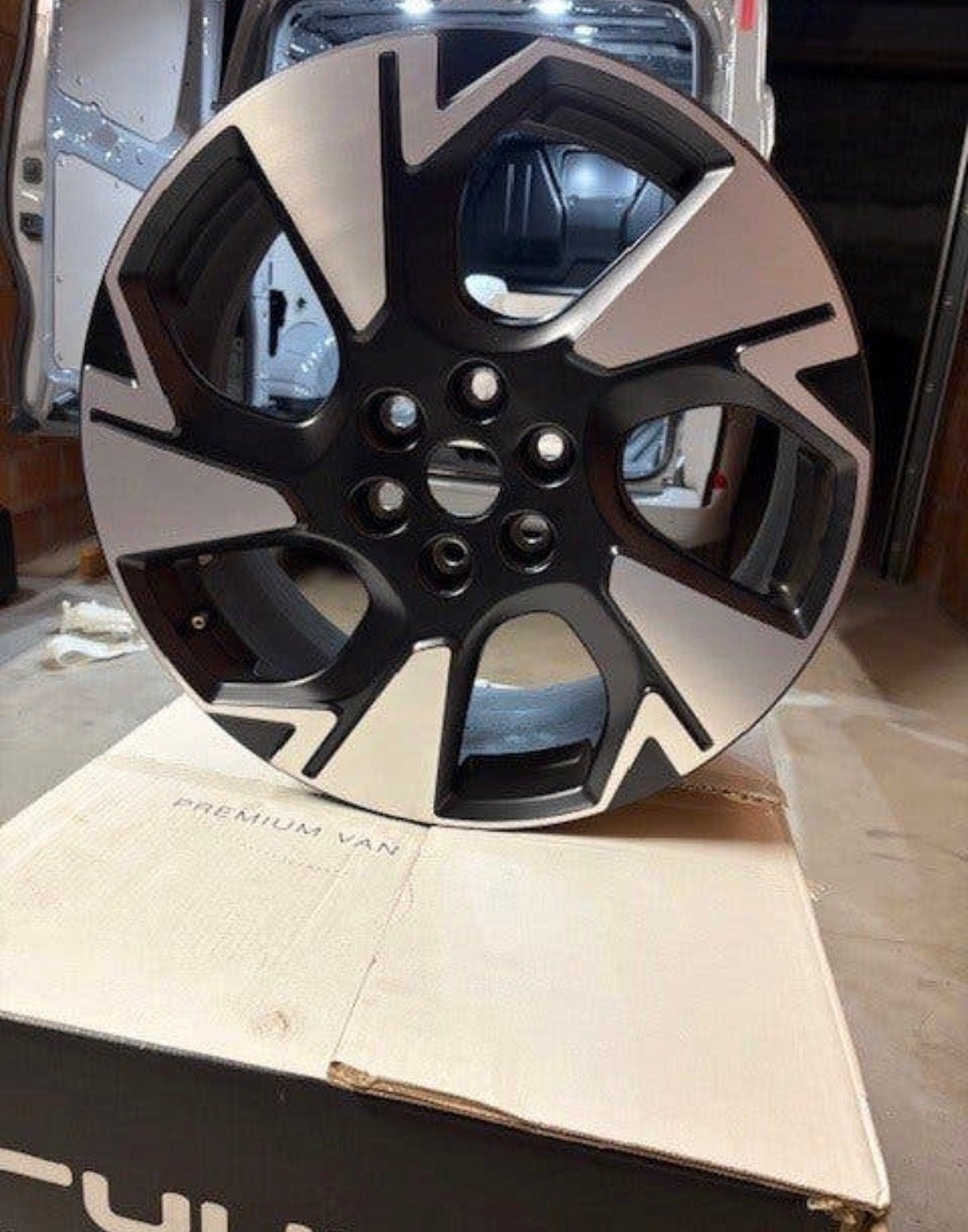 Nieuwe ford transit custom sport option velg 19inch!, Bestelwagen, Velg(en), Nieuw, All Season