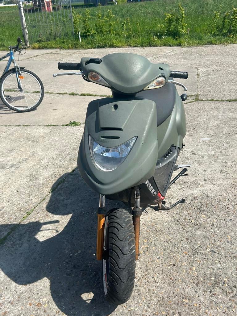 TGB bullet 2t, Fietsen en Brommers, Ophalen, Gebruikt
