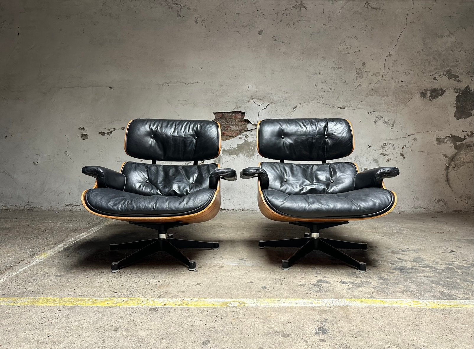 Zeldzame set vintage Eames Lounge Chairs Charles & Ray Eames, 100 à 125 cm, Vintage, Comme neuf, Enlèvement