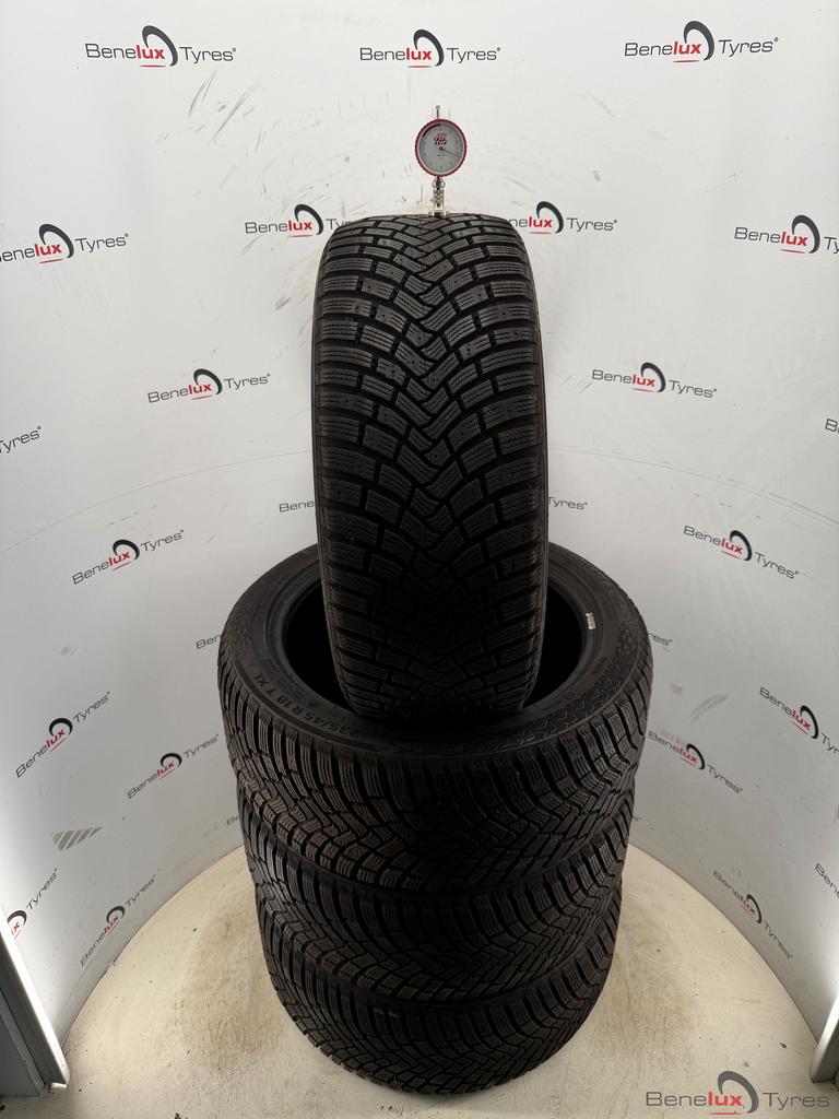 winter 235/45R18 Continental 235/45 R18 235/45/18 2354518 ms, Auto-onderdelen, Banden en Velgen, 18 inch, Gebruikt, -, -