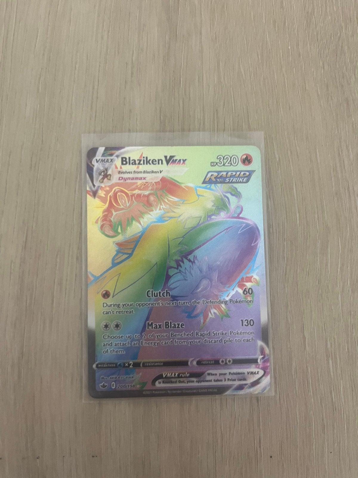 Pokémon Blaziken Vmax, Enlèvement ou Envoi, Comme neuf