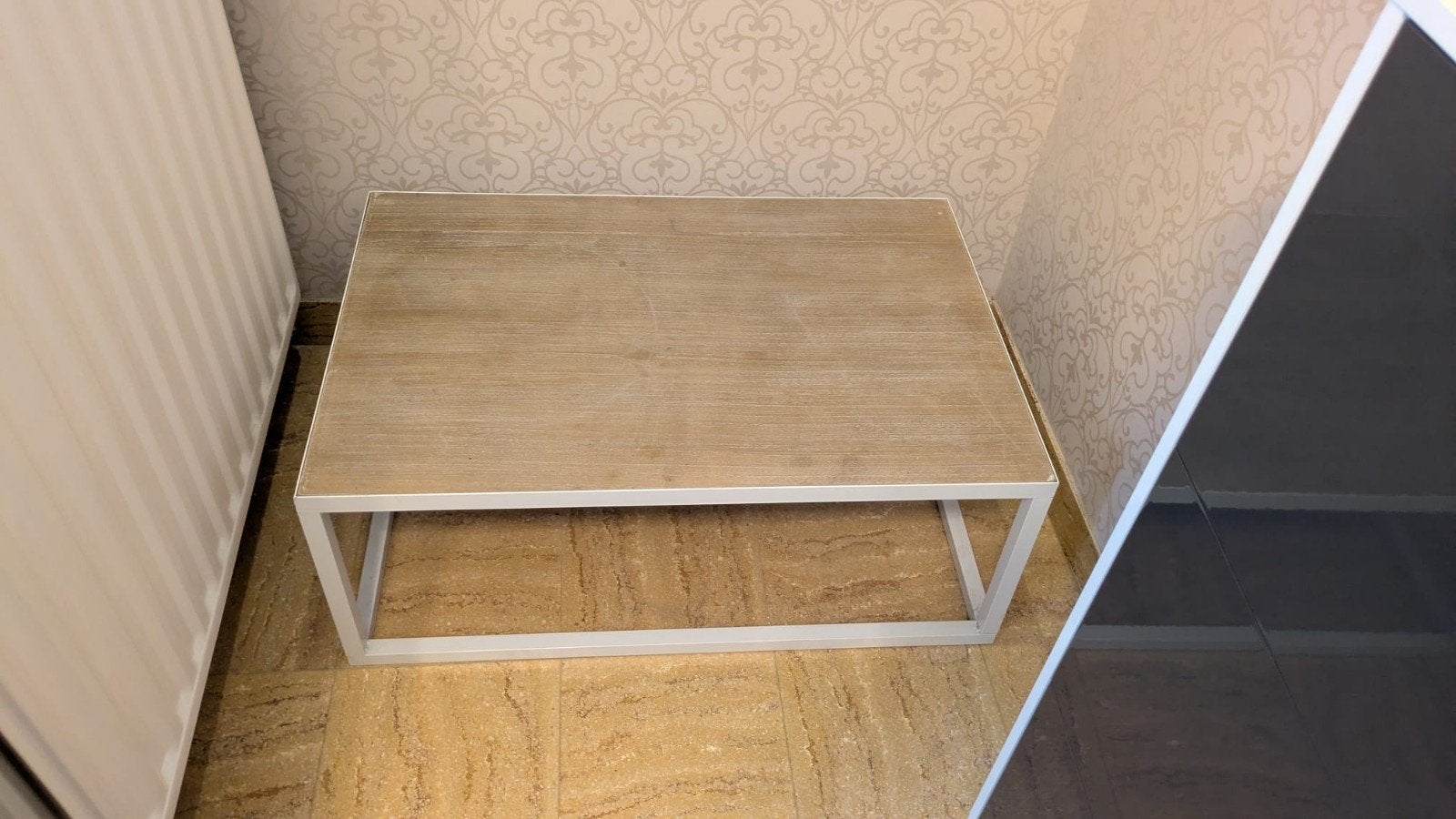 Te koop Salon tafel ., Ophalen