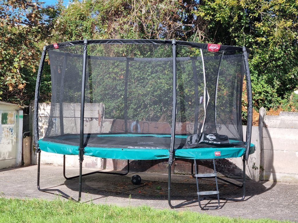 Trampoline BERG 430, Enfants & Bébés, Jouets | Extérieur | Trampolines, Enlèvement, Utilisé