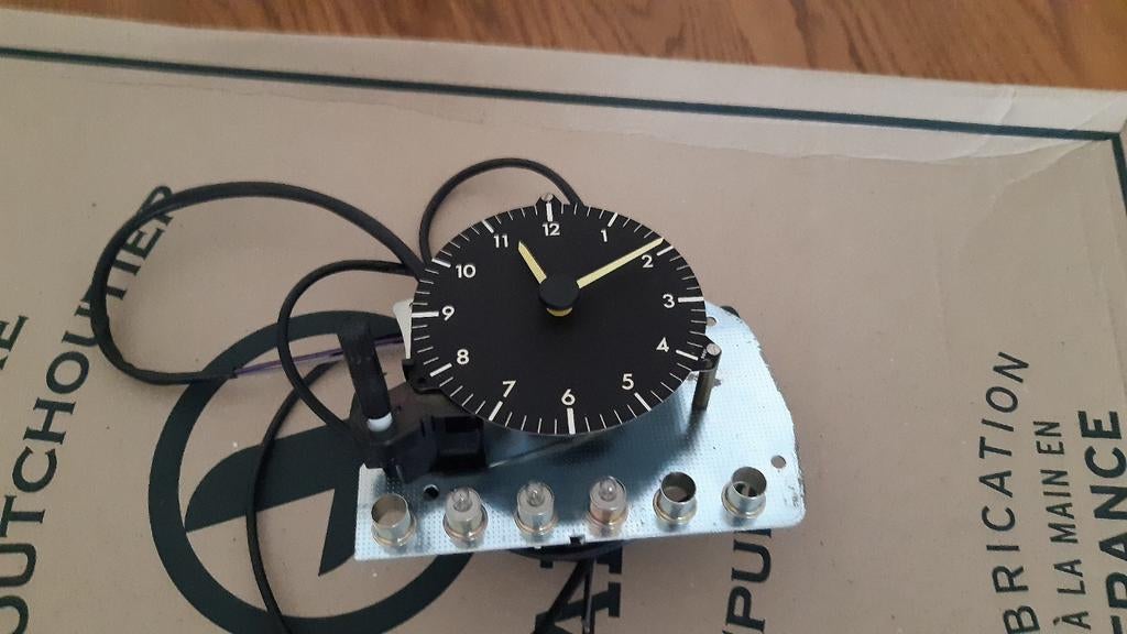 Horloge pour Mercedes W124